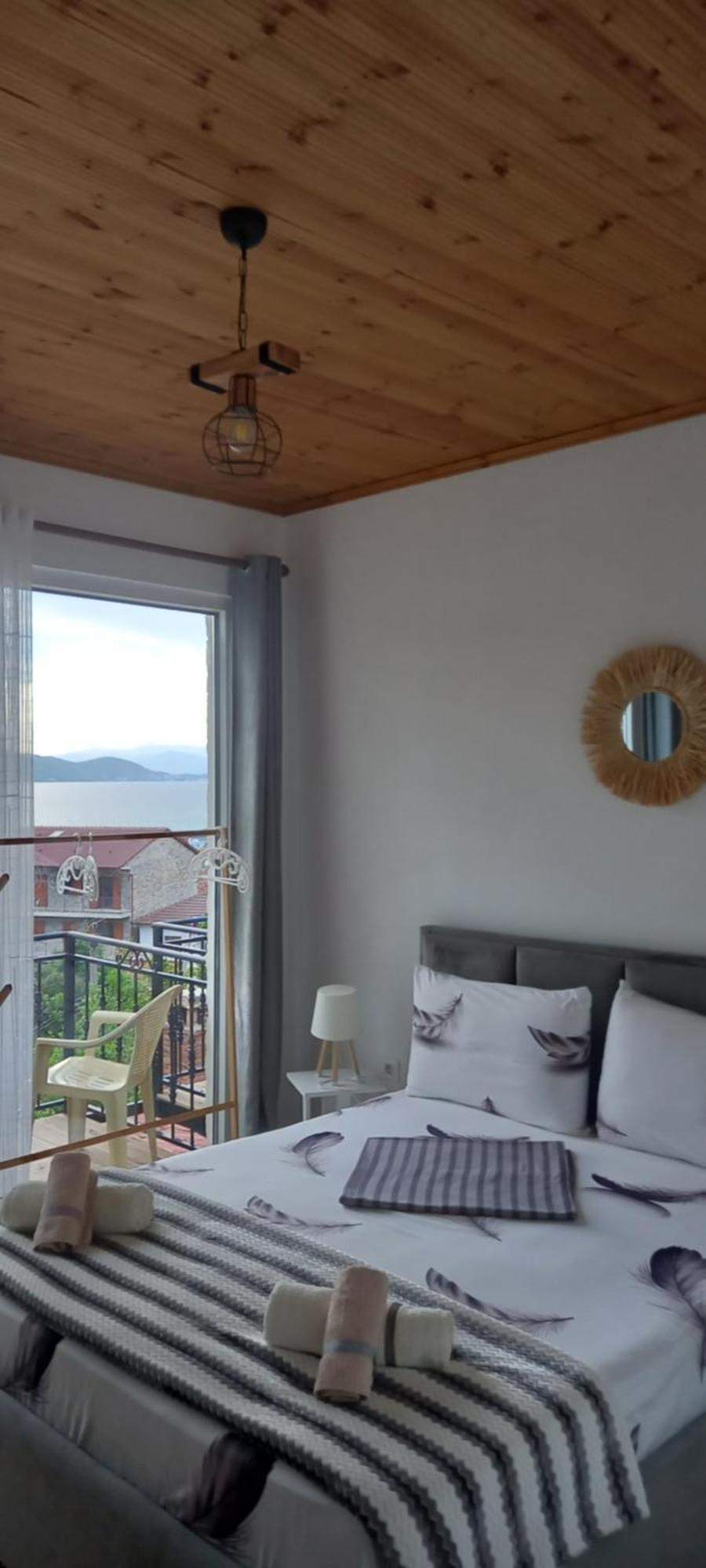Roleo Guest House Lin ภายนอก รูปภาพ