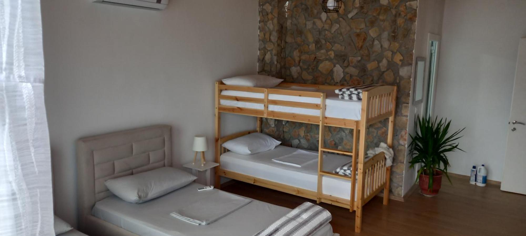 Roleo Guest House Lin ภายนอก รูปภาพ